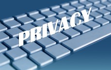 华为关闭来电拒接短信功能引关注，隐私保护与便利性的再平衡