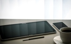 柔宇手机到手测评，价格与性能的完美结合,柔宇手机到手测评多少钱一台