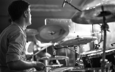 荣耀8青春版，青春不打烊，音质声入人心