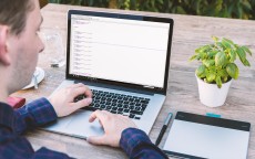 华为平板初体验，首次充电，开启智慧新篇章