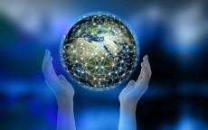 双雄并立还是各领风骚？中兴通讯与华为的战略路径与技术实力比较