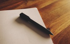 荣耀二合一触屏笔记本测评，轻薄随行，创作办公新体验